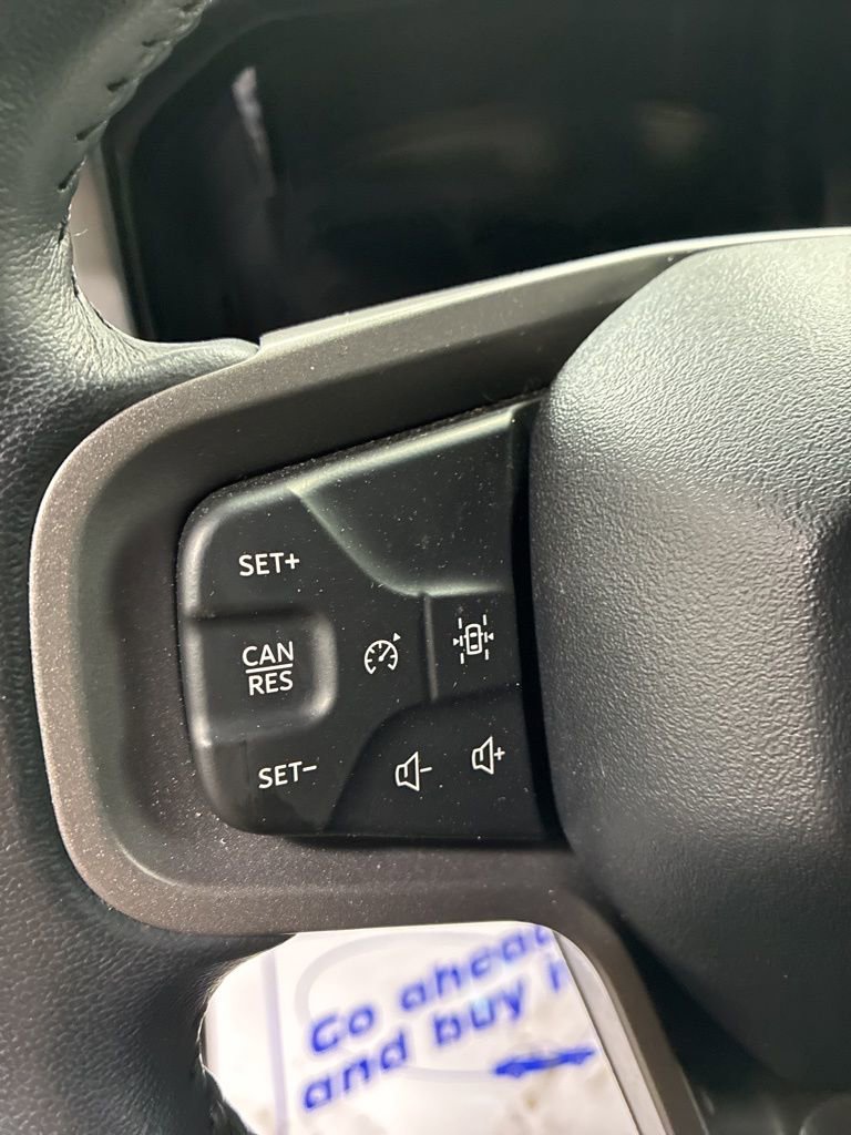 Used 2025 Ford Bronco Big Bend image 14