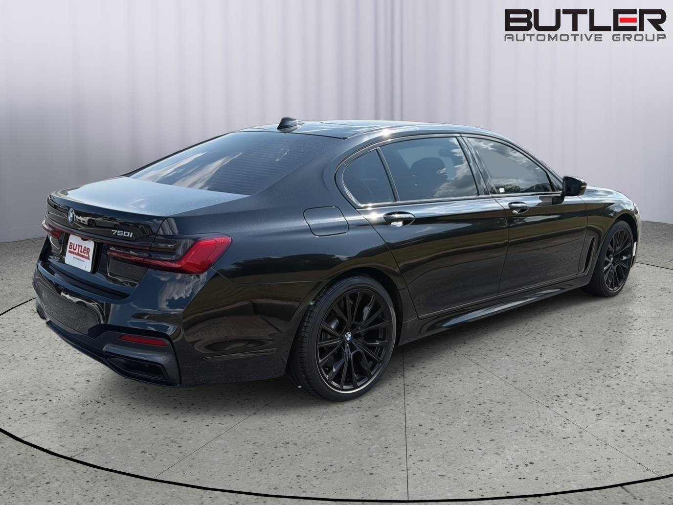 Used 2022 BMW 750i xDrive w/ Executive Package AWD/4WD image 6