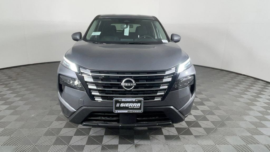 New 2025 Nissan Rogue SV image 9