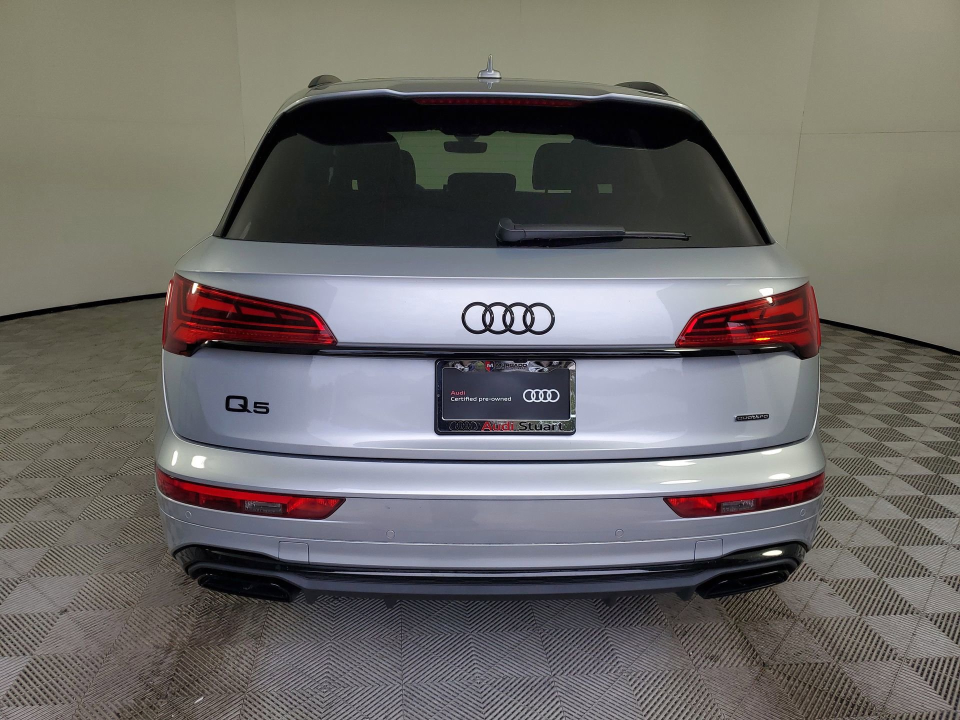 Certified 2023 Audi Q5 e Premium Plus w/ Premium Plus Package image 9