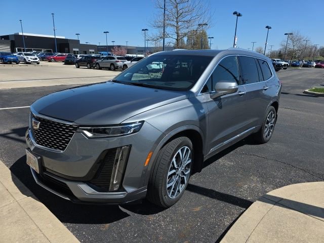 Used 2022 Cadillac XT6 Premium Luxury w/ Platinum Package image 1
