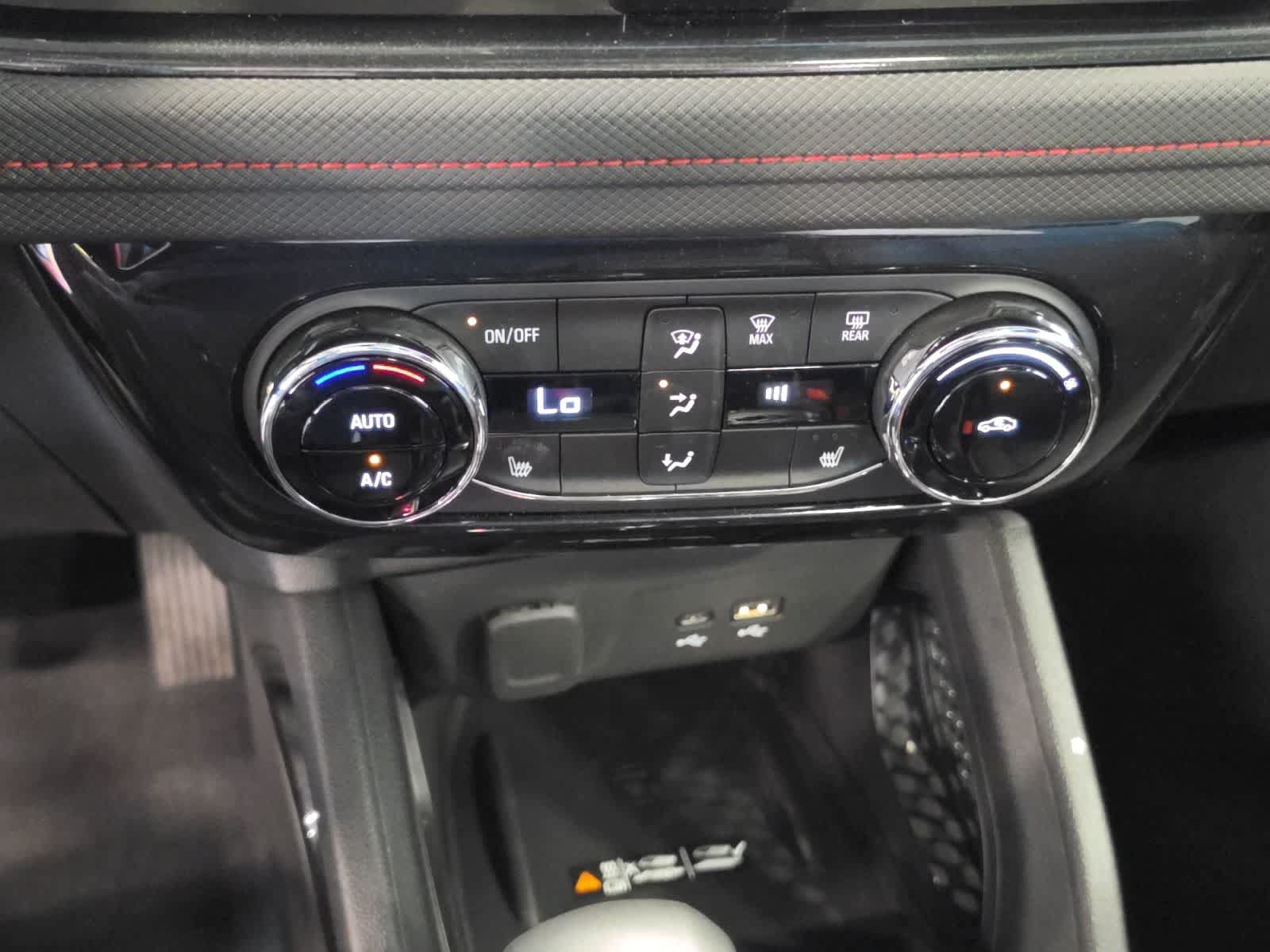Used 2026 Chevrolet TrailBlazer RS w/ Convenience Package AWD/4WD image 31