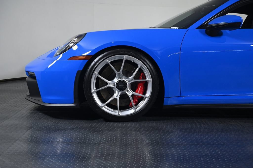 Certified 2022 Porsche 911 GT3 RWD image 28