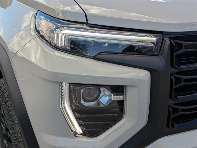 New 2026 GMC Canyon Elevation image 9