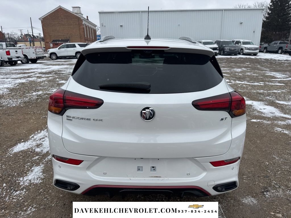 Used 2021 Buick Encore GX Essence w/ Advanced Technology Package image 4