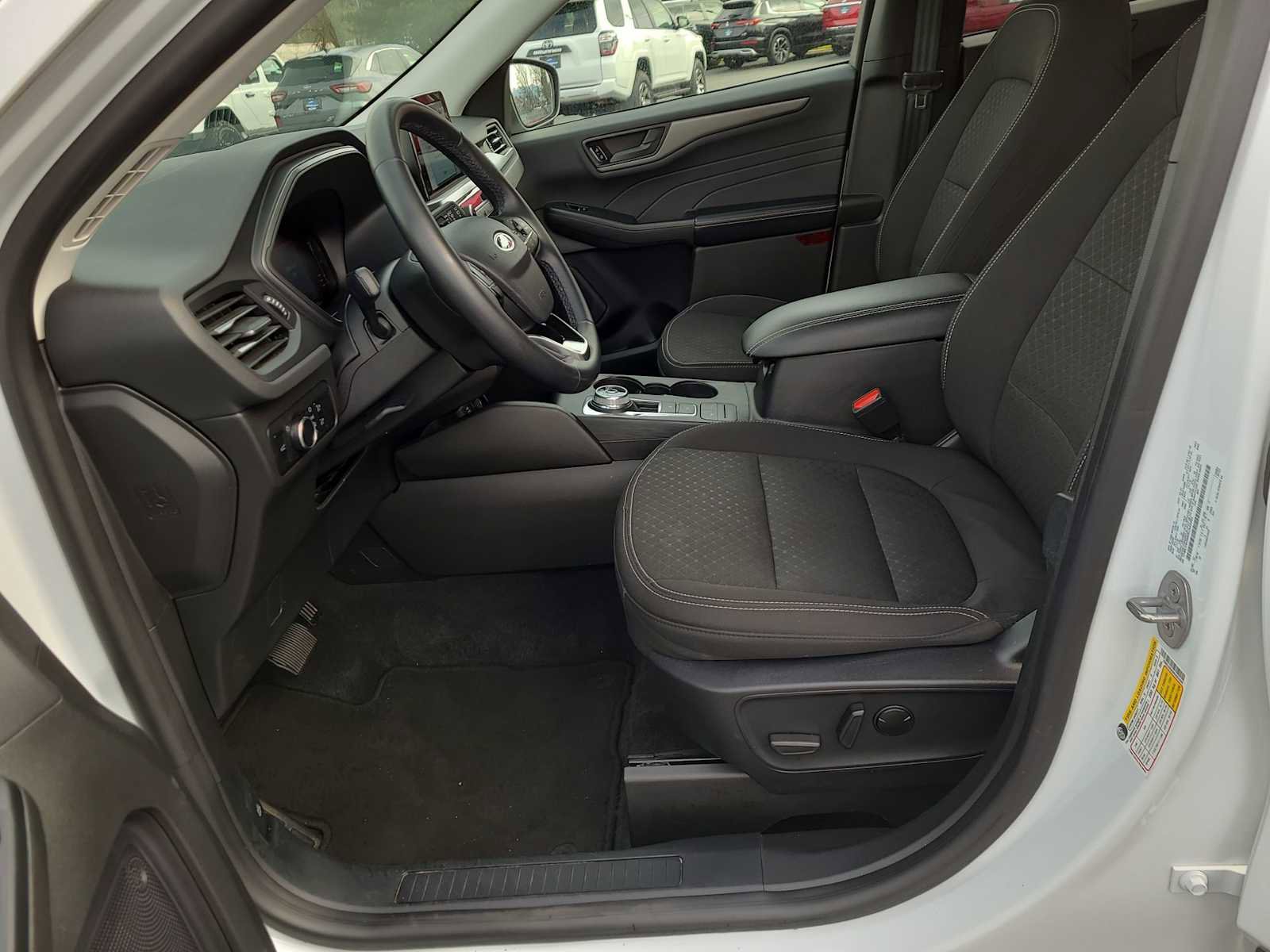 Used 2024 Ford Escape Active FWD image 19