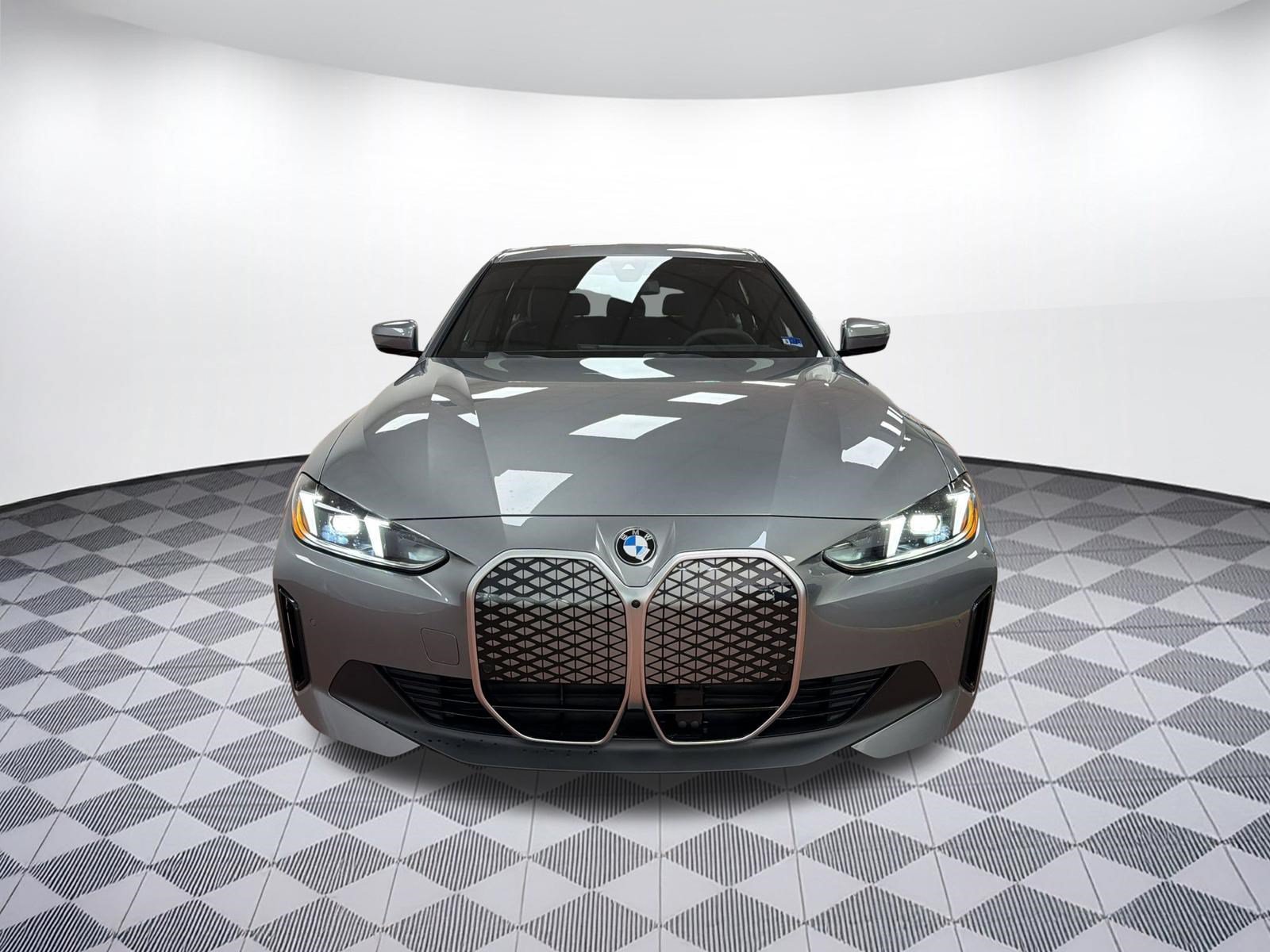 Used 2026 BMW i4 xDrive40i w/ Premium Package AWD/4WD image 6