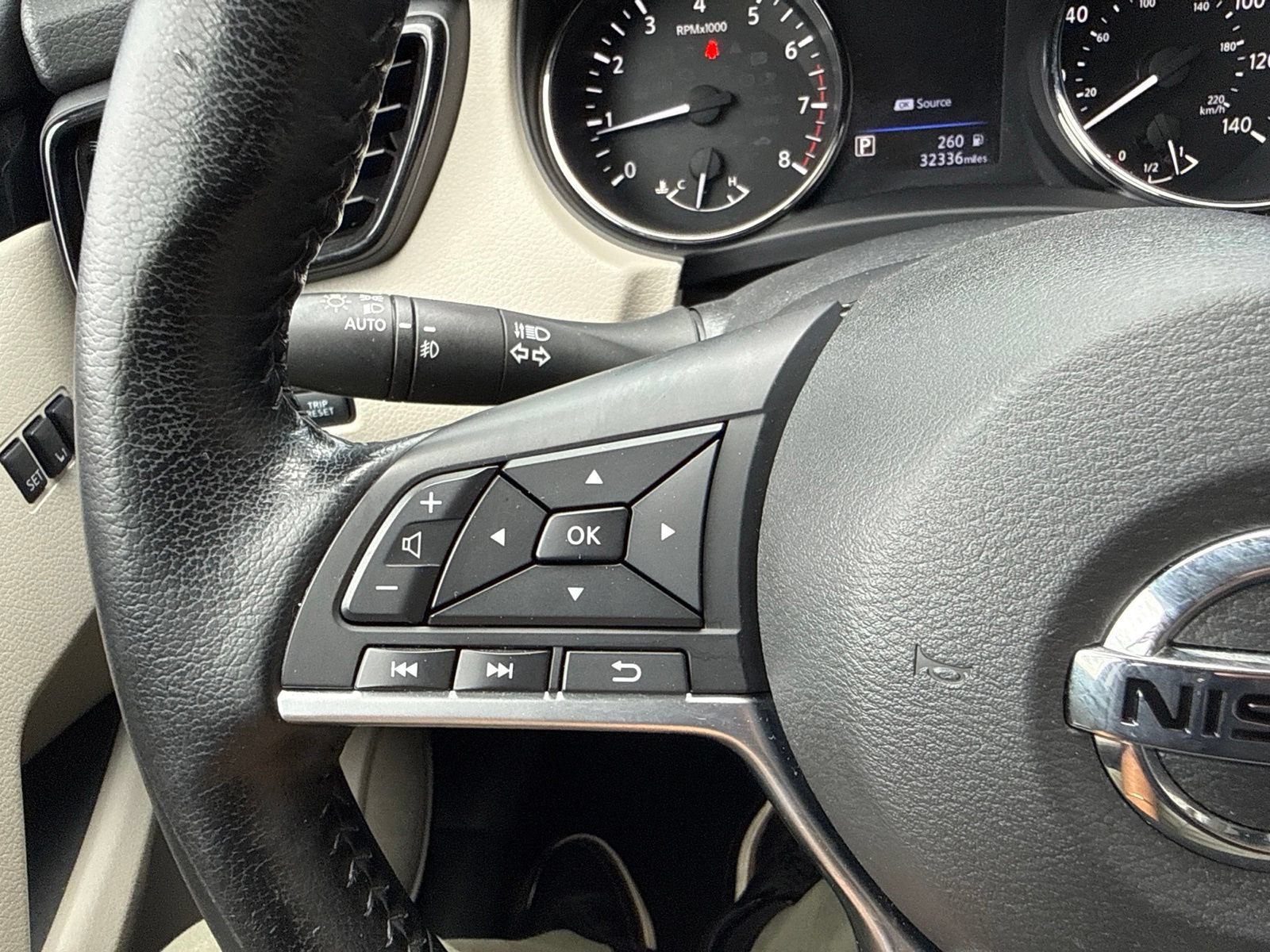 Used 2021 Nissan Rogue Sport SV w/ Technology Package AWD/4WD image 29