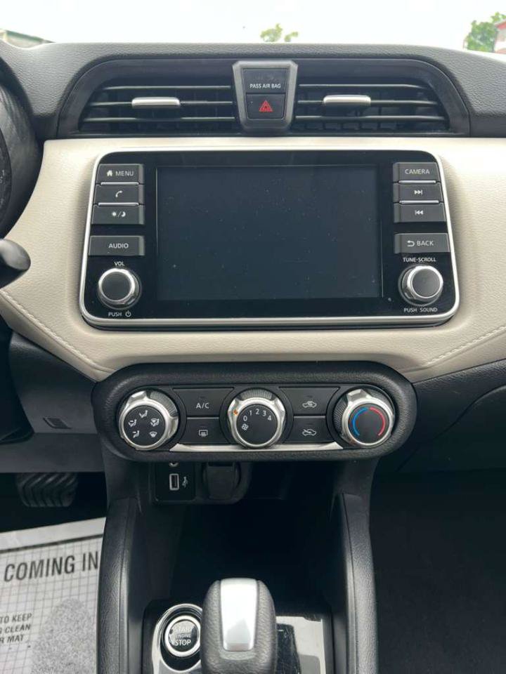 Used 2021 Nissan Versa SV FWD image 27