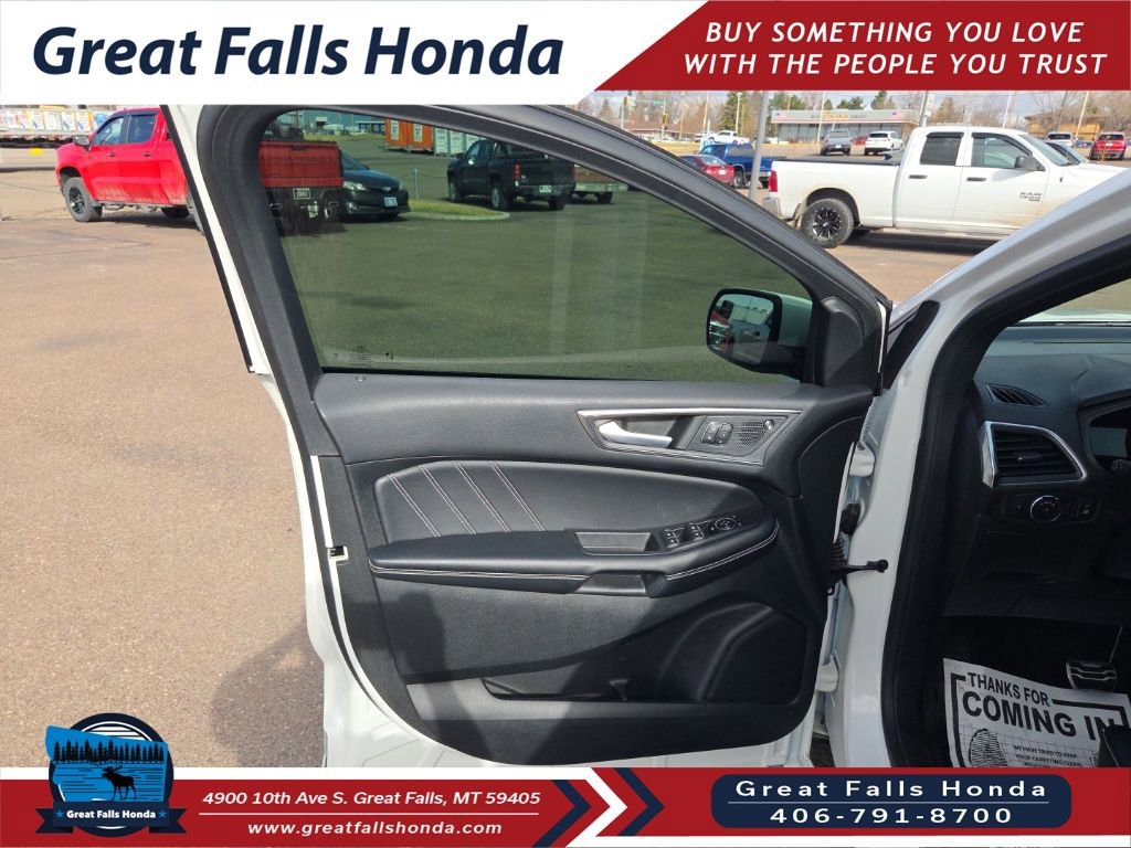 Used 2023 Ford Edge ST image 9