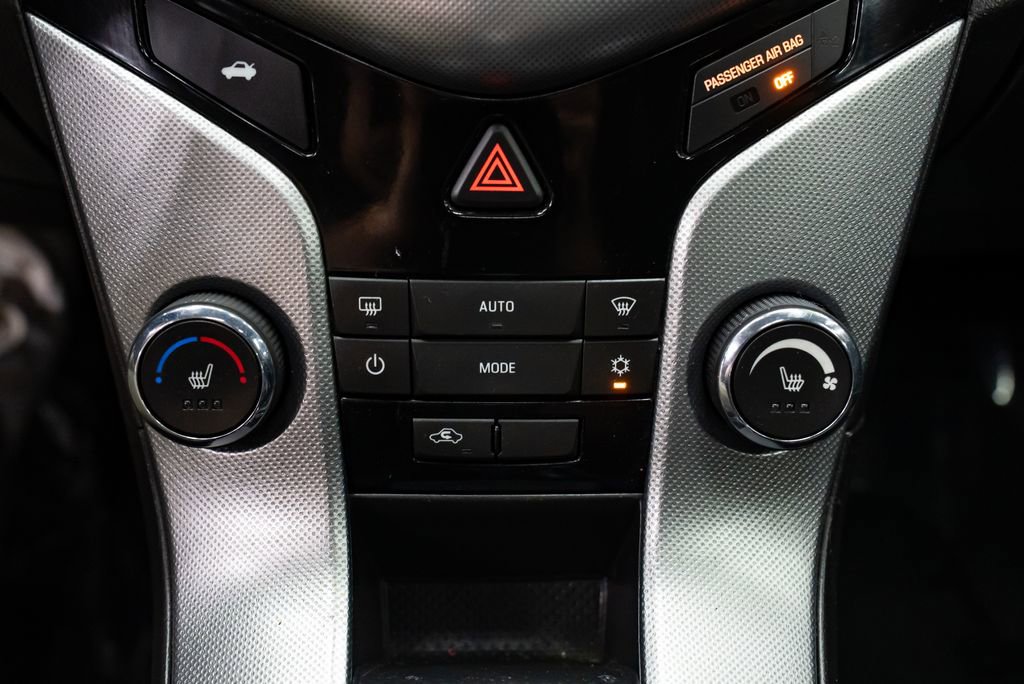 Used 2015 Chevrolet Cruze LTZ w/ Sun, Sound and Sport Package image 16