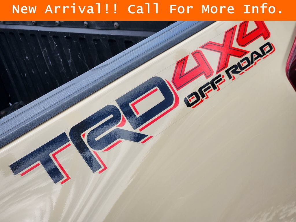 Used 2019 Toyota Tacoma TRD Off-Road AWD/4WD image 7