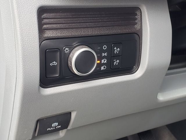 Used 2024 Ford F250 XL AWD/4WD image 9
