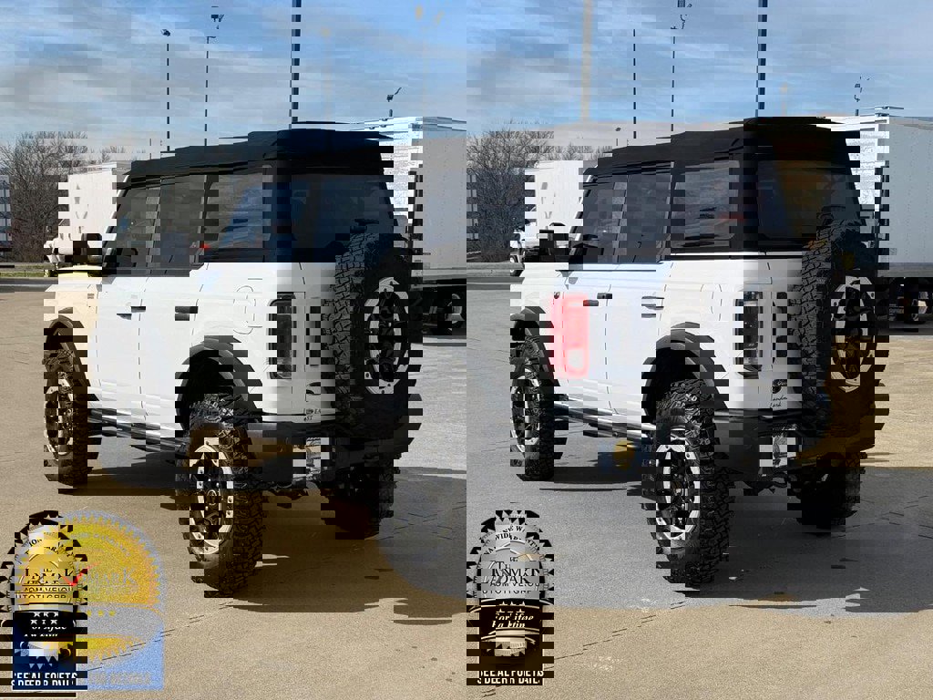 Used 2023 Ford Bronco Big Bend w/ Sasquatch Package image 7