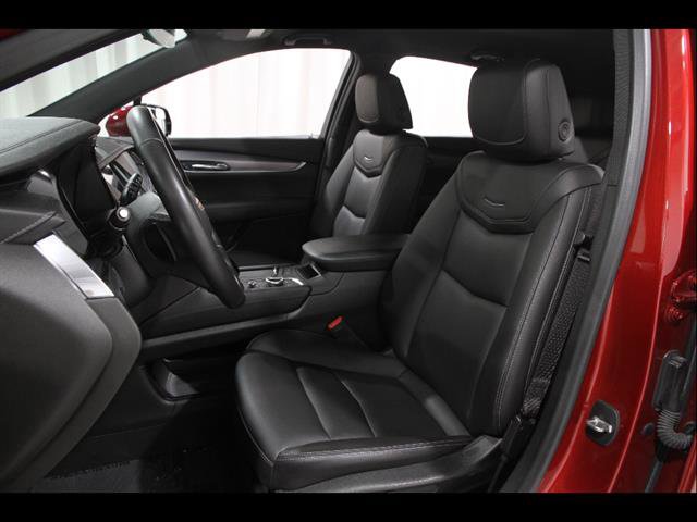 Certified 2022 Cadillac XT5 Luxury image 5