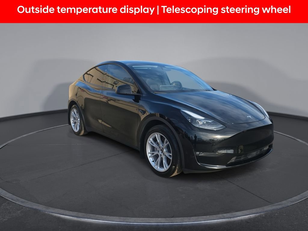 Used 2024 Tesla Model Y Long Range image 13