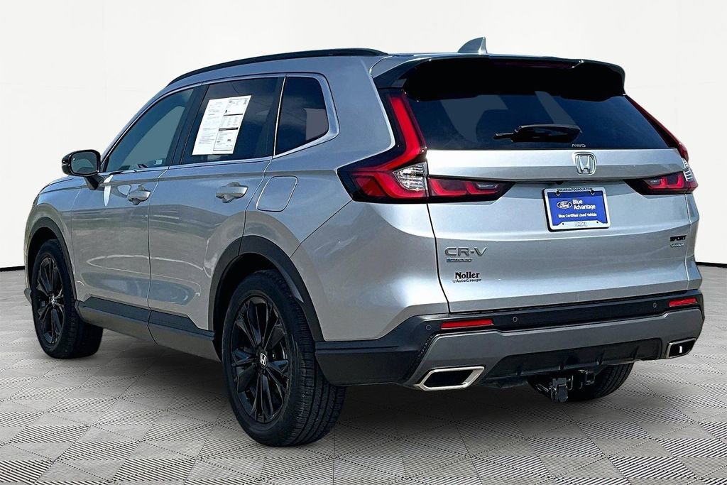 Used 2024 Honda CR-V Sport Touring image 13