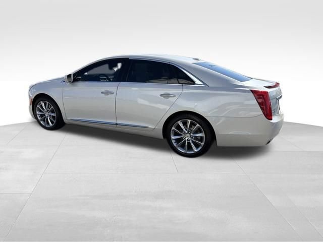Used 2013 Cadillac XTS Luxury w/ Driver Awareness Package AWD/4WD image 8