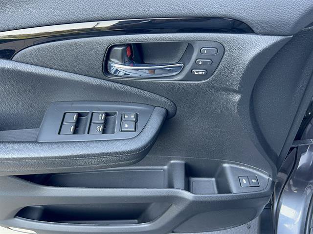 Used 2021 Honda Passport Touring image 10