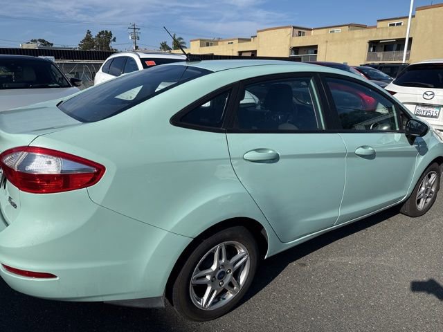 Used 2018 Ford Fiesta SE image 7