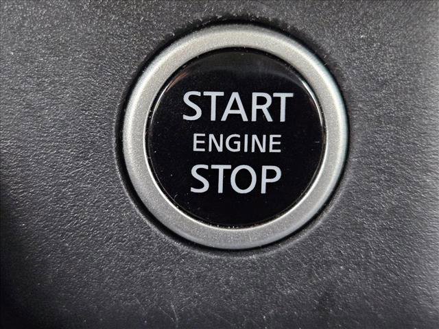 Used 2023 Nissan Rogue SV image 14