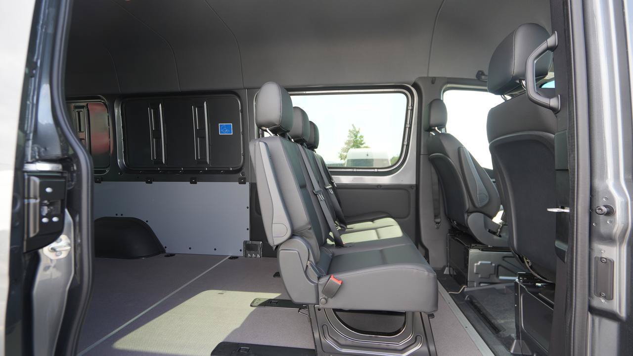 New 2026 Mercedes-Benz Sprinter 2500 image 8