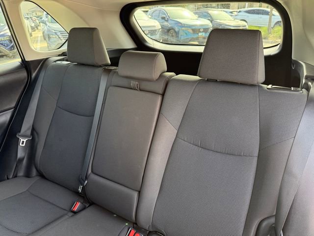 Used 2025 Toyota RAV4 LE image 29