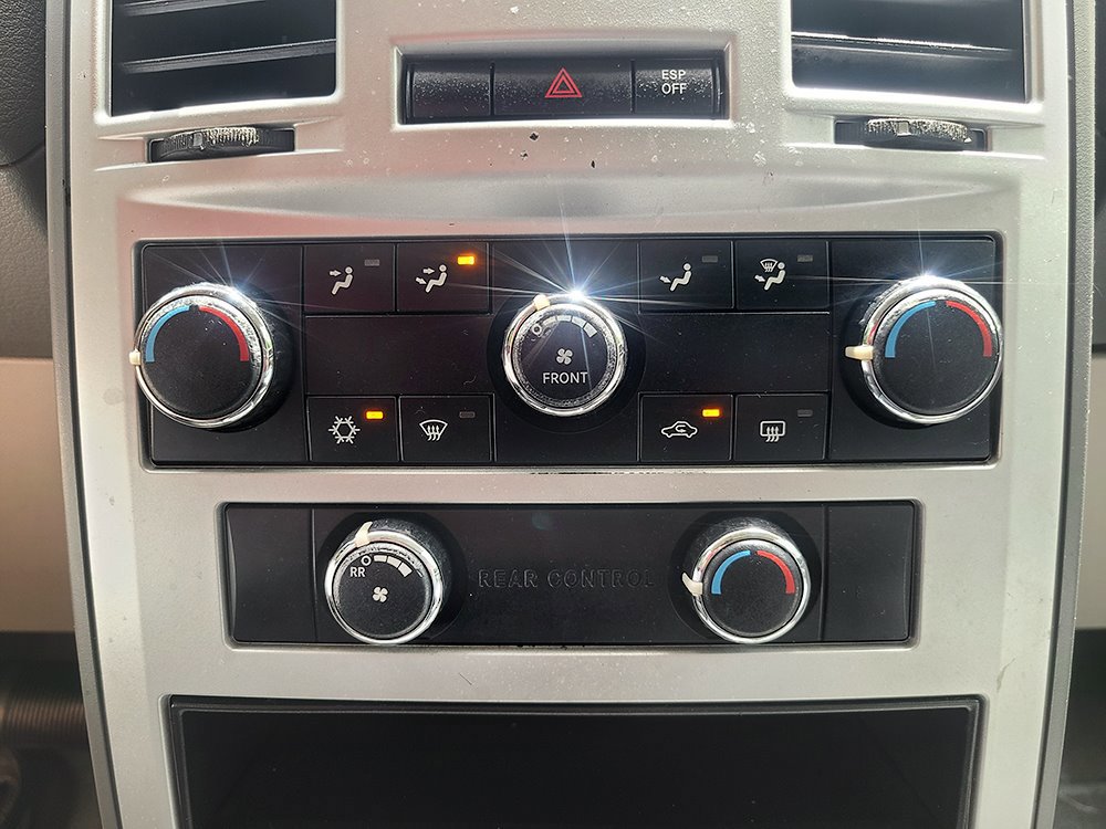 Used 2009 Chrysler Town & Country LX w/ Entertainment Group #1 image 33