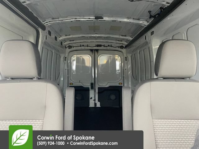 New 2026 Ford Transit 250 148 Medium Roof Extended AWD image 31