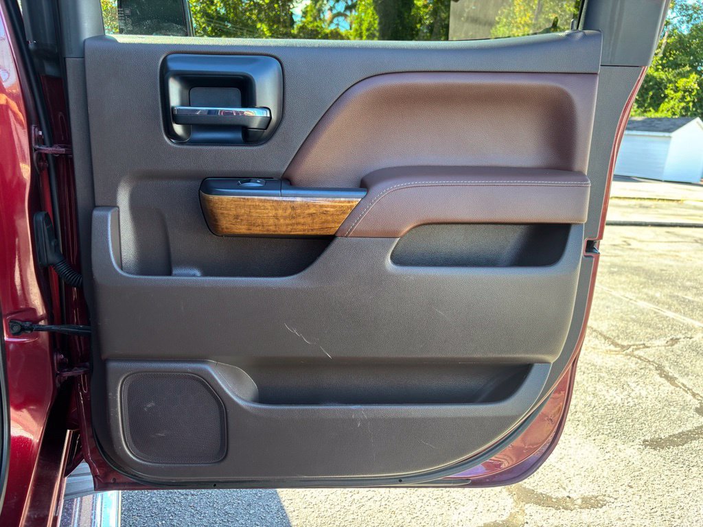Used 2014 Chevrolet Silverado 1500 High Country w/ High Country Premium Package AWD/4WD image 23