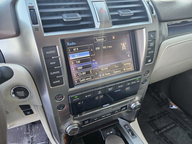 Used 2014 Lexus GX 460 image 18