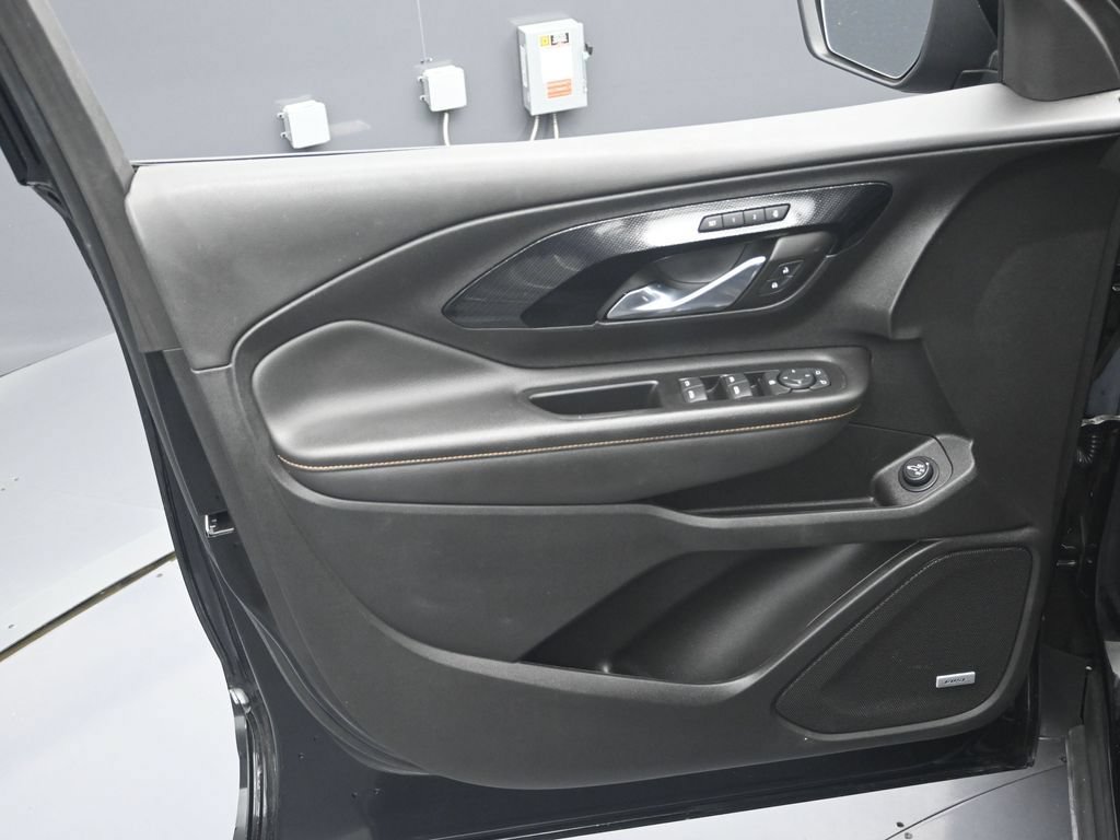 Used 2023 GMC Terrain AT4 w/ Infotainment Package II AWD/4WD image 10