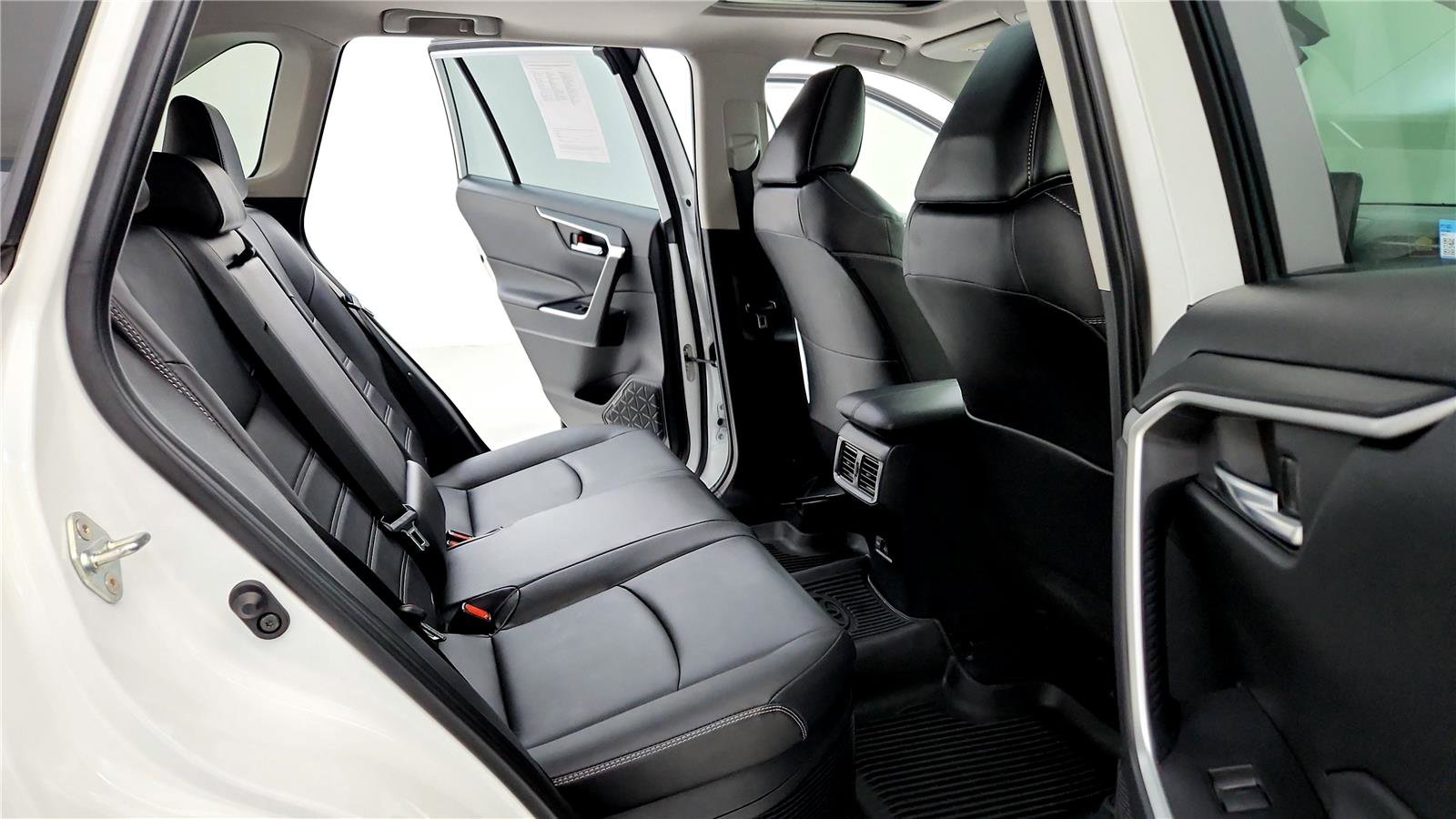 Used 2025 Toyota RAV4 XLE Premium w/ Weather Package image 18