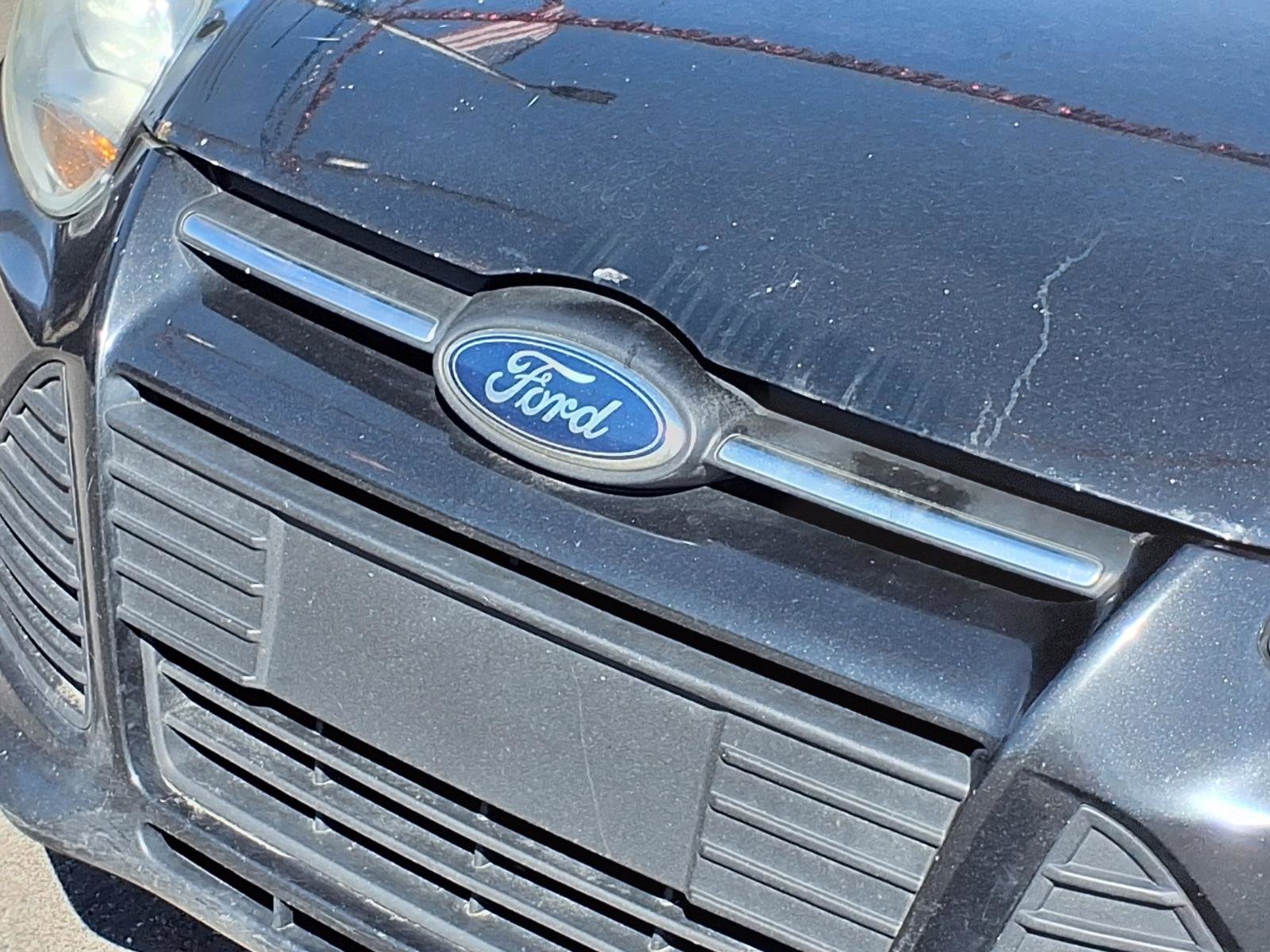 Used 2014 Ford Focus SE w/ SE Winter Package image 27