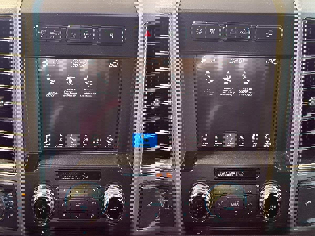 Used 2017 Ford F150 Raptor w/ Equipment Group 802A Luxury image 22