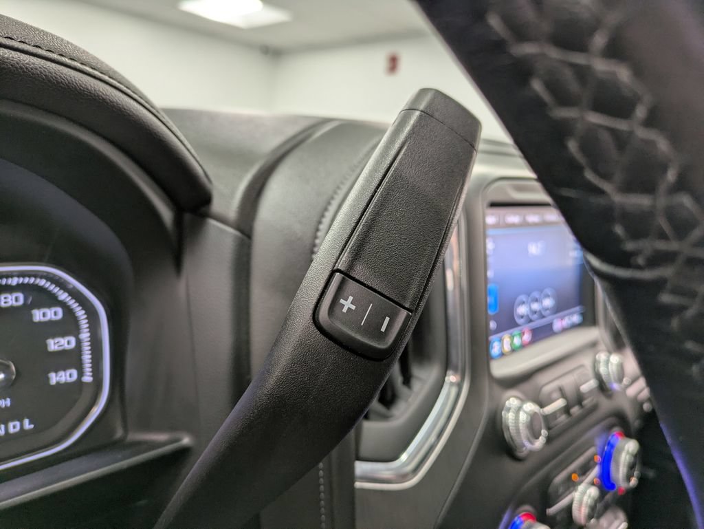 Used 2022 GMC Sierra 2500 Denali w/ Denali Ultimate Package AWD/4WD image 19