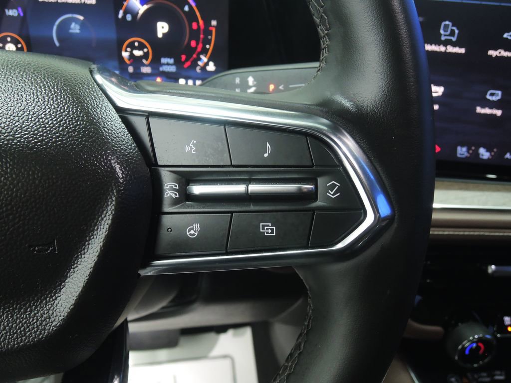 Used 2025 Chevrolet Tahoe High Country image 16