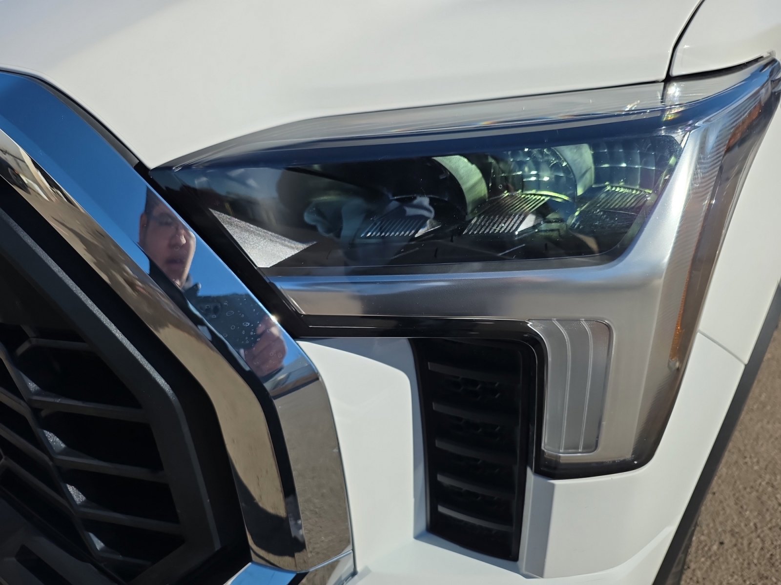 Used 2024 Toyota Tundra SR5 image 9