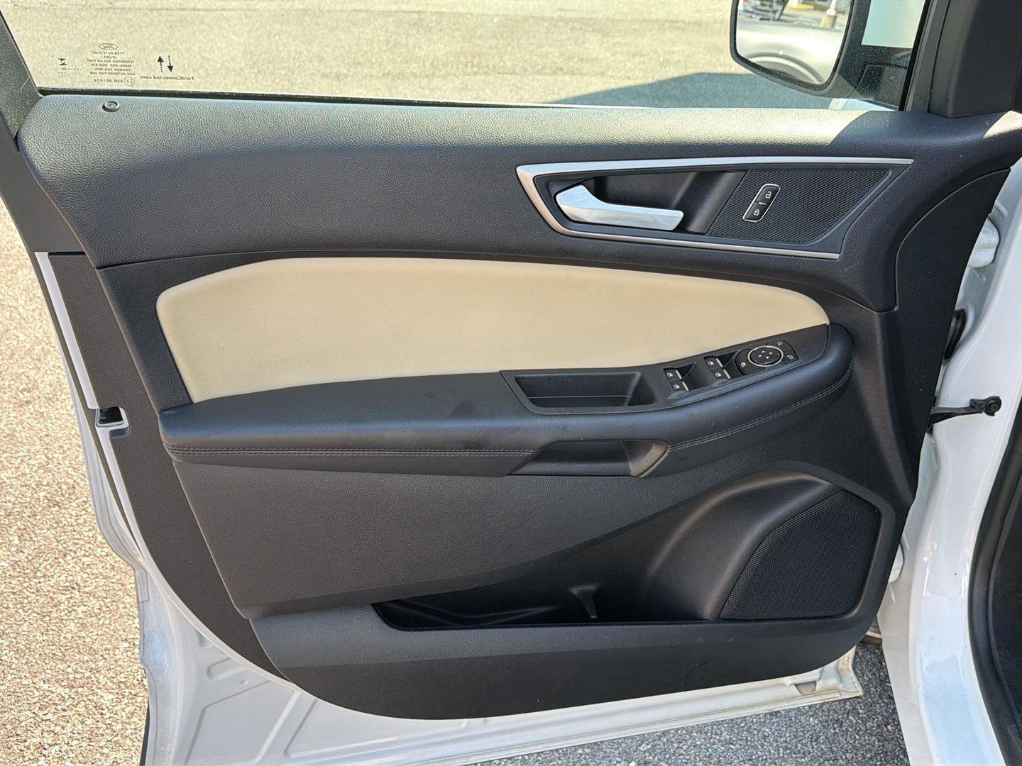 Certified 2024 Ford Edge SEL AWD/4WD image 15