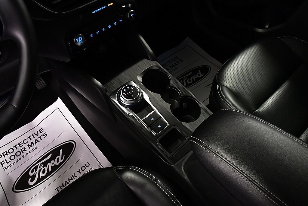Used 2024 Ford Escape Platinum AWD/4WD image 23