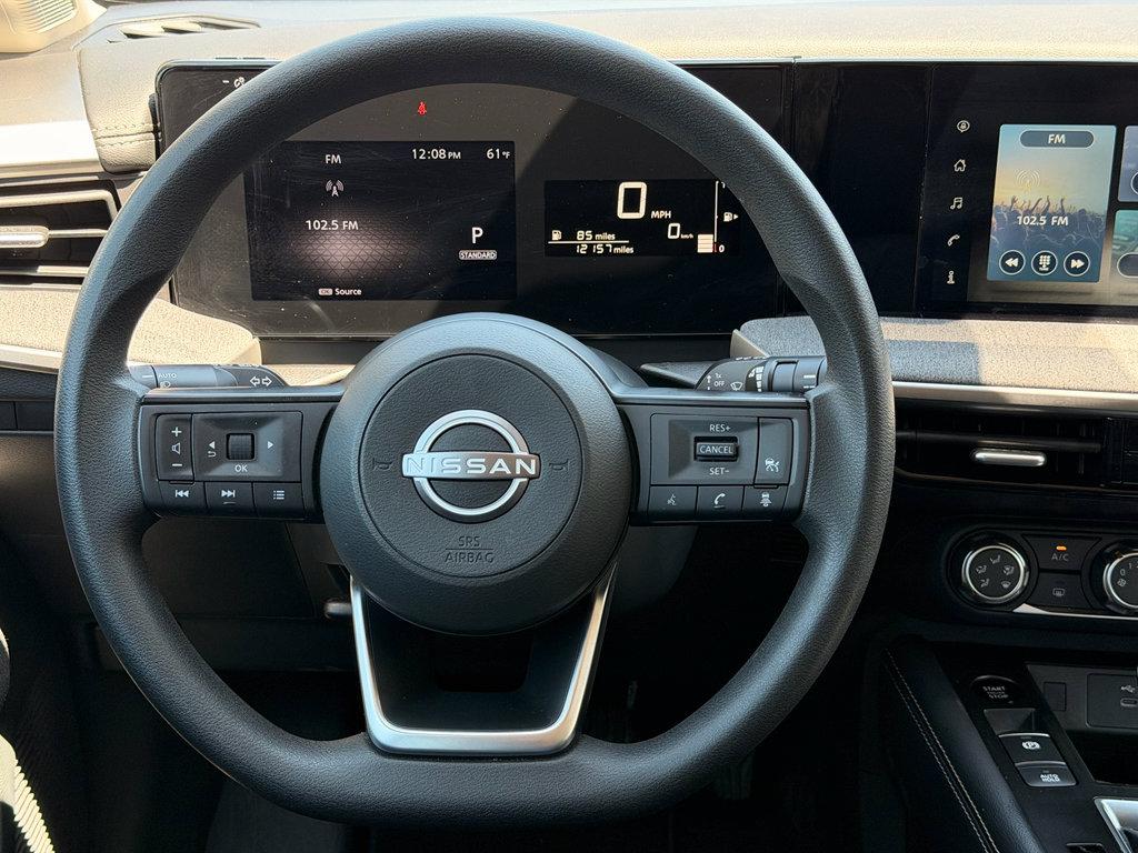 Used 2025 Nissan Kicks SV image 13