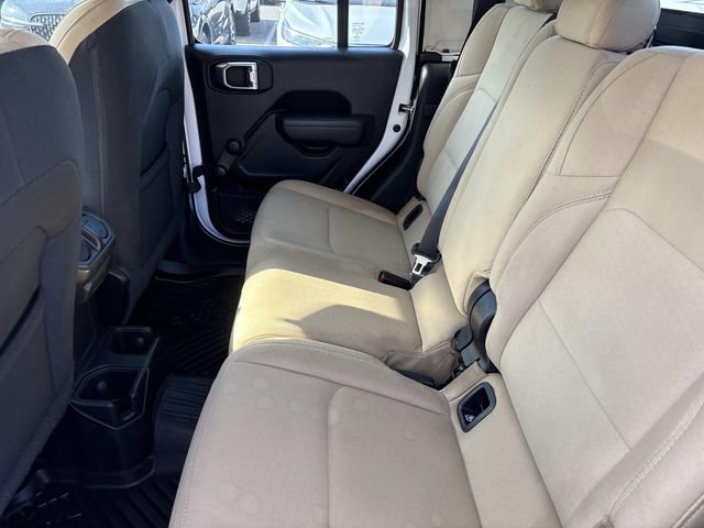 Used 2022 Jeep Gladiator Sport w/ Trailer Tow Package image 18