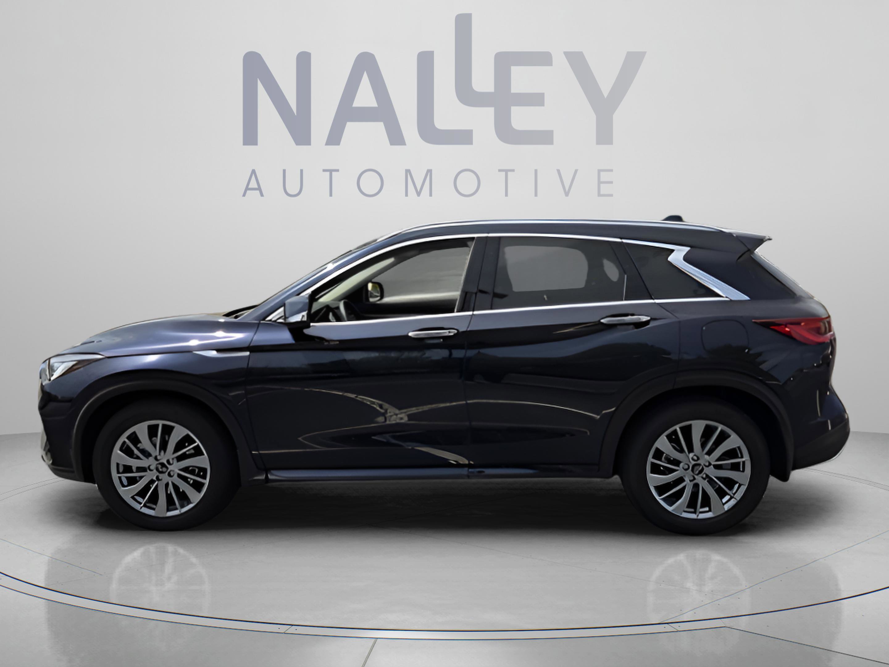 Certified 2025 INFINITI QX50 Luxe image 2