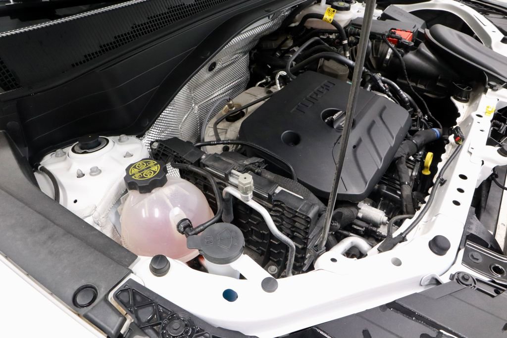 Used 2024 Chevrolet TrailBlazer LT w/ LT Cold Weather Package FWD image 18