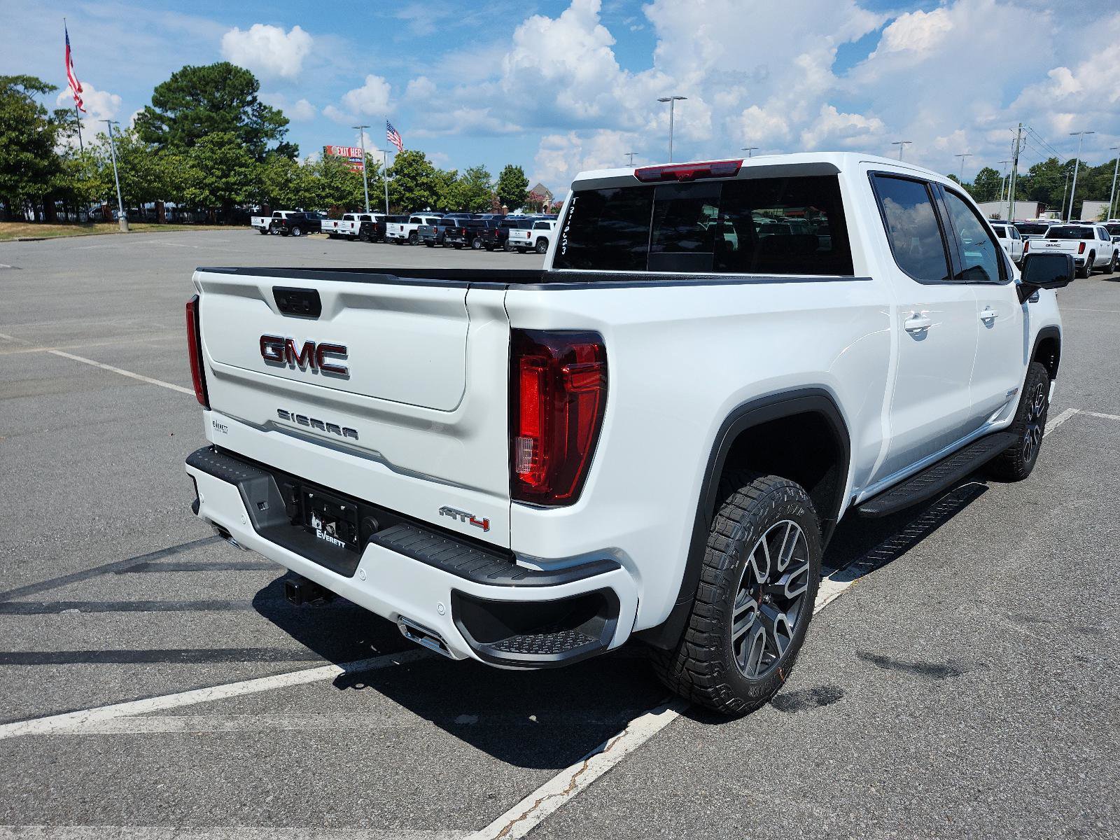 New 2026 GMC Sierra 1500 AT4 w/ AT4 Premium Package image 3