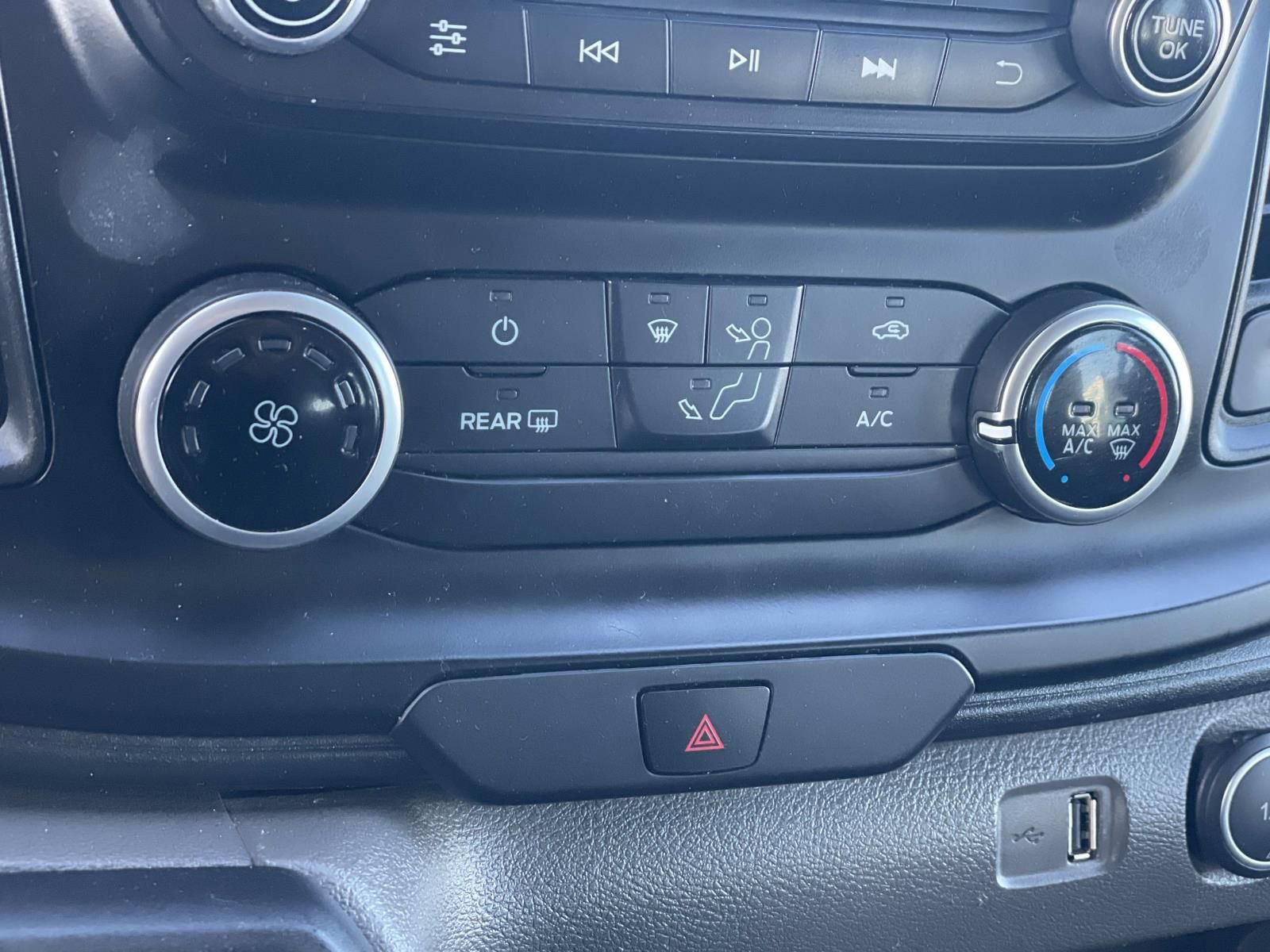 Used 2021 Ford Transit 350 XLT image 13