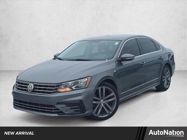Used 2017 Volkswagen Passat 1.8T R-Line image 1
