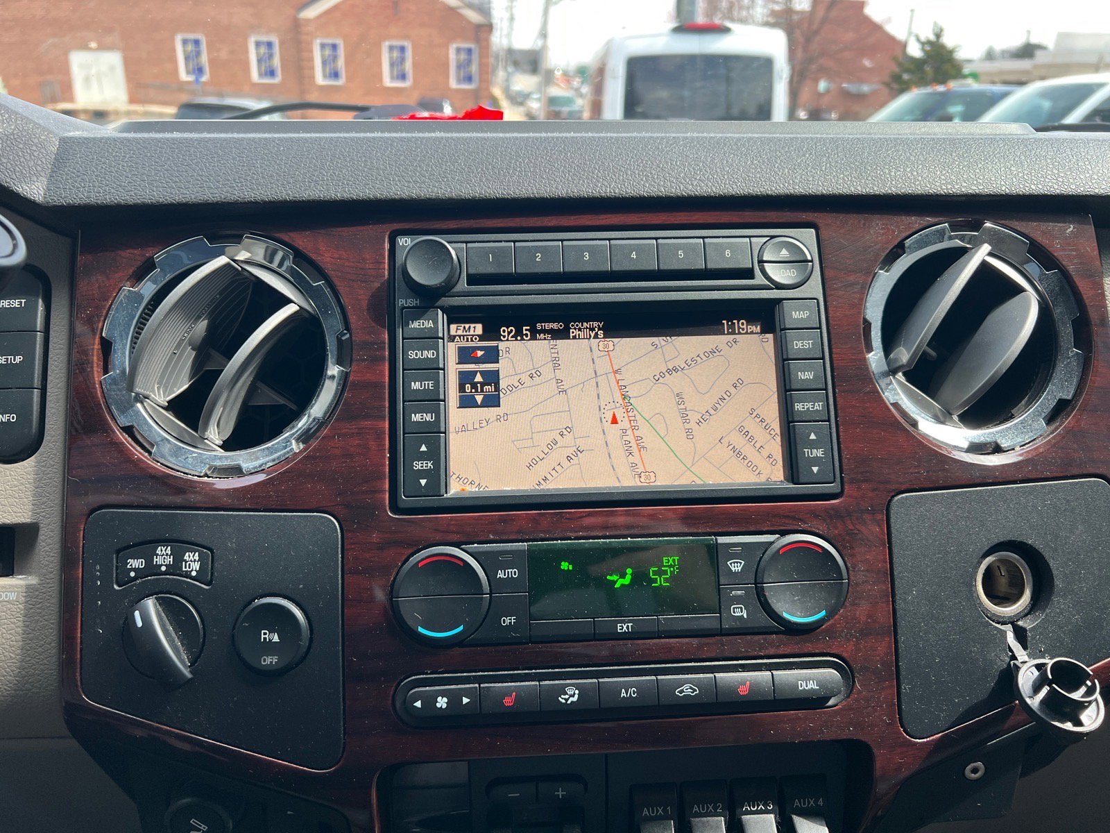 Used 2008 Ford F350 Lariat image 10