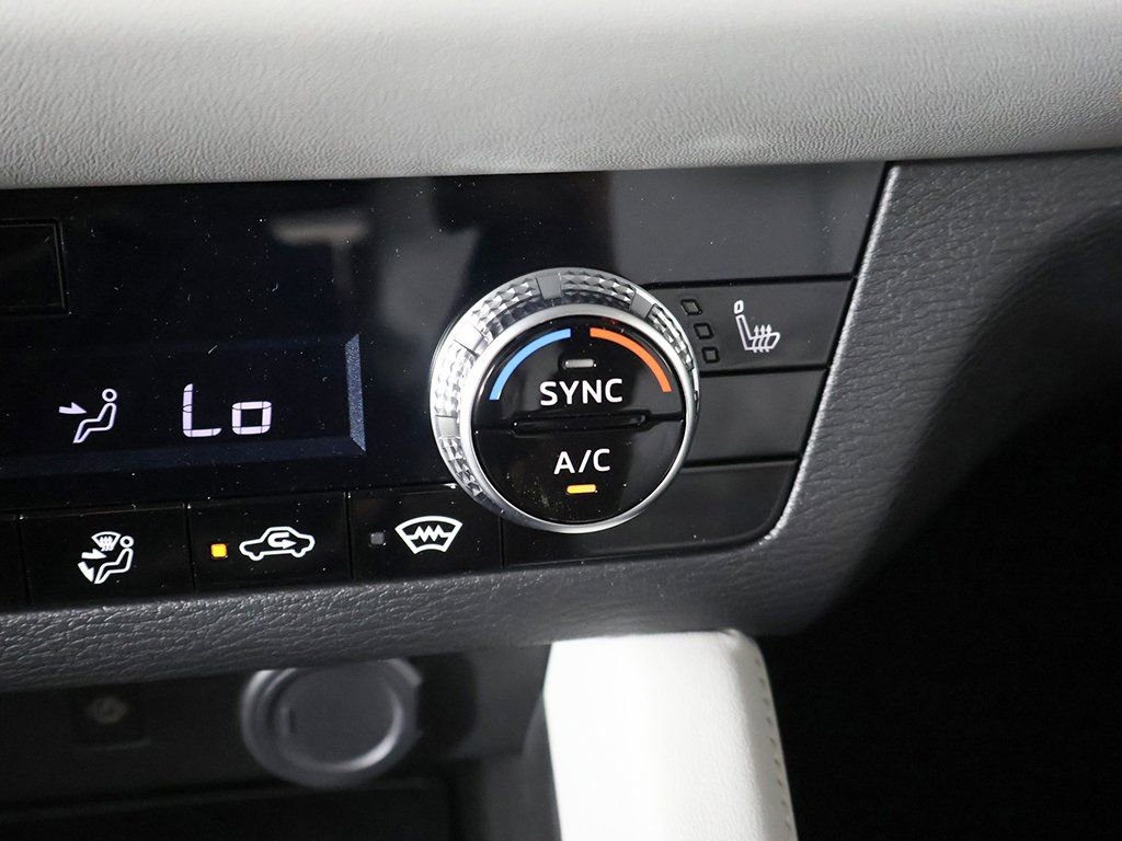 New 2025 Mitsubishi Outlander SEL AWD/4WD image 56