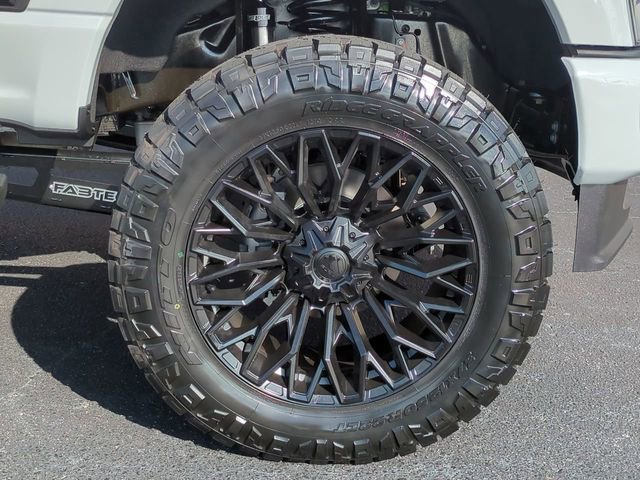 New 2026 Ford F250 Lariat w/ Black Appearance Package image 11